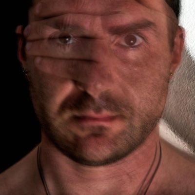 AlfonsoCatuogno's profile picture. A negative mind will never give you a positive life.