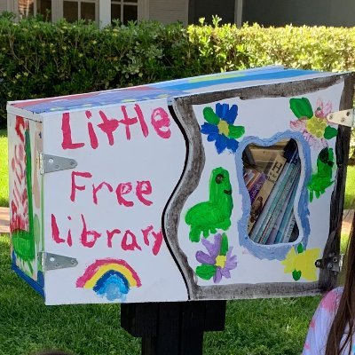 crimsonm13's profile picture. engineer, teacher, girl dad, independent