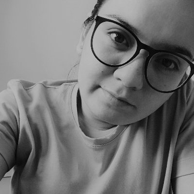 DanielaParraO2's profile picture. Software Developer Student. Tech lover. Foodie.