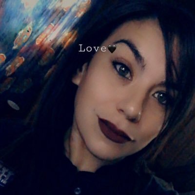 WHazeleyes69's profile picture. married 😘 but feel free to ask me anything