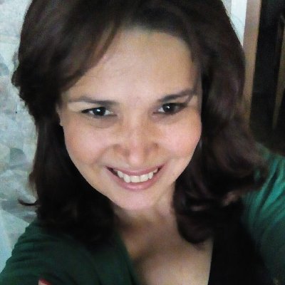 Dra. Física (UB-Barcelona/España)
Prof. Asociado (UC-Carabobo/Venezuela)
Mi voz por los perros y gatos 
Clases online (Estudia_con _dama)