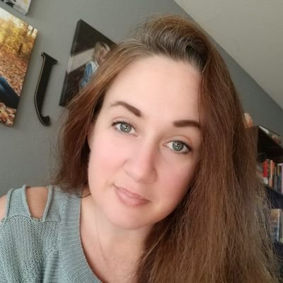 Mrs_Jaskie's profile picture. • Learning Strategist and 7th grade Teacher @ Fox River Middle School • Waterford HS JV Girls Volleyball Coach