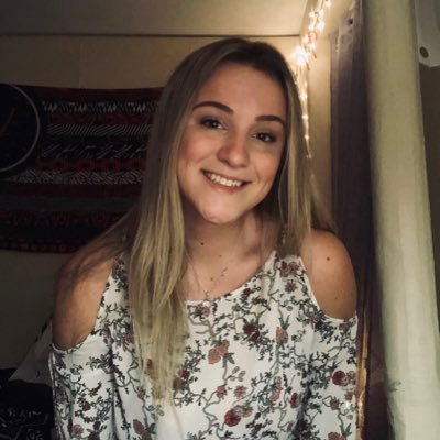 sara_m_gould's profile picture. 🚣🏼‍♀️🎻🏂