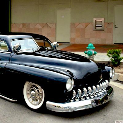 Breeze88118168's profile picture. So this is Twitter?......