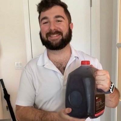 mikewtorounian's profile picture. FL | DC | Go Gators