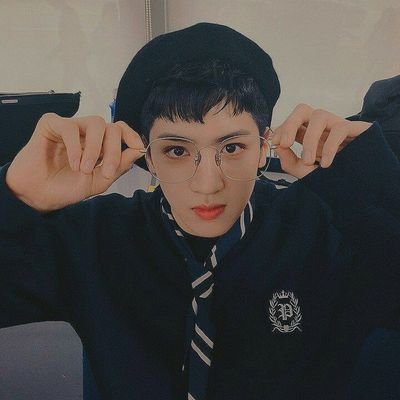 Ro_M0By's profile picture. ⚡Stream: Dynamite »  https://t.co/gEqLeITe6m
⚡Stream: Dr. Bebe »  https://t.co/4nbRdVN6id   
⚡Stream: Not by the moon » https://t.co/zC3JHEvwTf