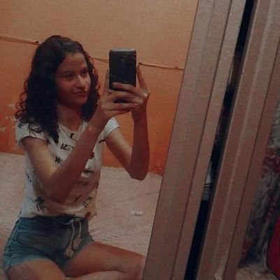 @gl_crff ❤👩❤️👨 Tt novo , Me segue que sigo de volta no automático 🌸