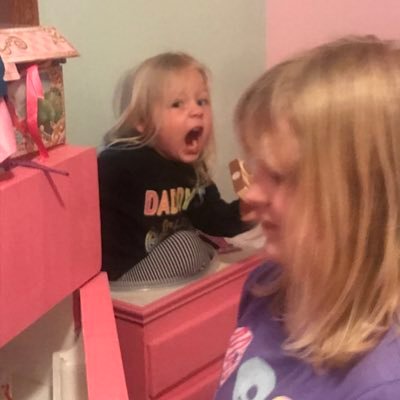 averylorraineee's profile picture. i say good day