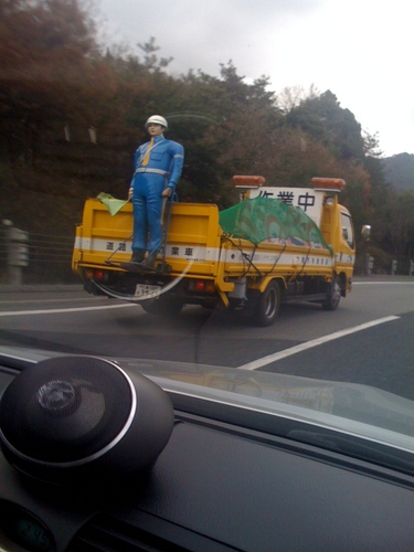 基本、魚釣りしてます。ショアジギングメインです。。。。釣り以外にも、フットサルや自動車、ホビーなどなど多趣味です。些細なことを呟いていきます。フォローよろしくお願いします☻