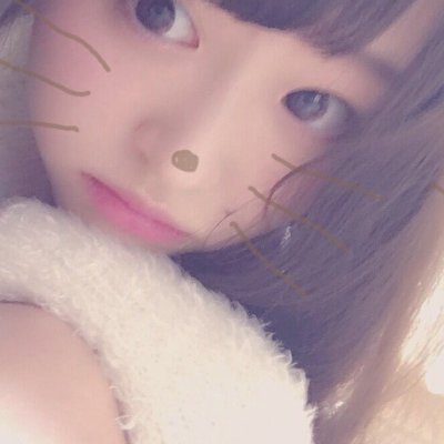 フェ〇のし過ぎで唇が荒れてる23歳w
えちな友達は常に募集💖