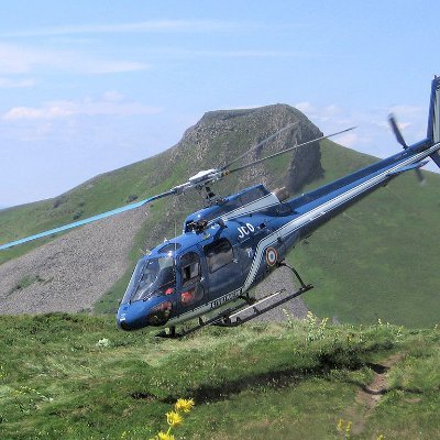 Bot that tweets about police aircraft in major US metro areas

Photos: Fabien1309 / CC BY-SA 2.0 FR
ComensoliDavide / CC BY-SA