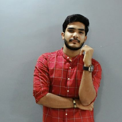 23 years old, Founder of Greciilooks which is fastest growing brand on amazon india