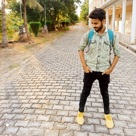 0603Lalit's profile picture. जय हिंद जय भारत जय संविधान 🇮🇳
06/1997
Aktu Lucknow
Berojgar Engineer