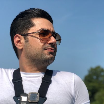 RashnoHossein's profile picture. 