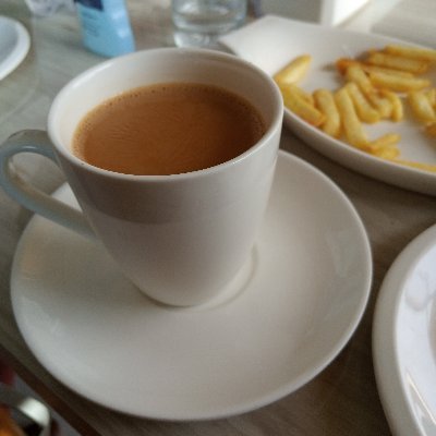 AliKhanna4's profile picture. 