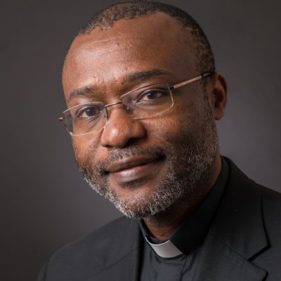 ladoludo's profile picture. Universitaire Jésuite; anthropologue, activiste et passionné de la justice sociale