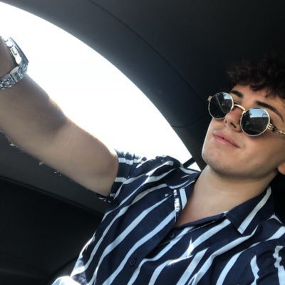 Vanel97Vanel's profile picture. OLYMPIQUE DE MARSEILLE | Revendeur de Places pour OM 🎟 | Certifié @biloentraide | Contact par DM | Paiements 100 % sécurisés | #TeamOM