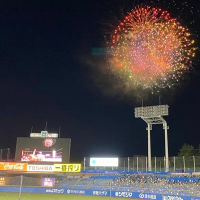 後楽園ホールのもぶ。ただそこにいるだけ。 鍵にしちゃいました。1人観戦の時や悶々とした気持ちを呟く垢。推し様(😈)を全肯定する事しか出来ない🤦‍♀️💕心に自分の意思と反した腐女子が住み着いている為ほにゃら…。 こちらはオープンプ垢→@l23Gw 自家発電系オタク