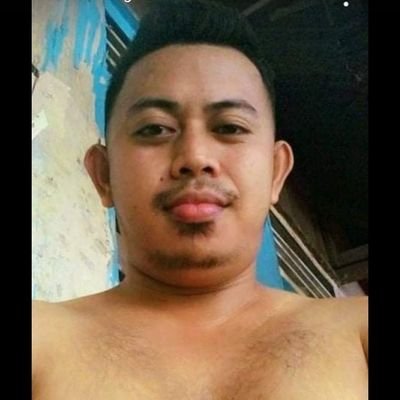 mudah akrab dengan orang-orang