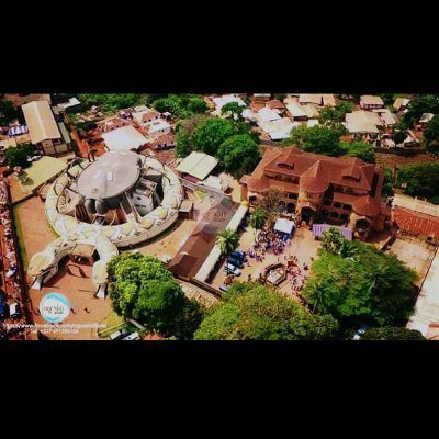 NdamOlivia's profile picture. Être ou ne pas être, moi je suis💞