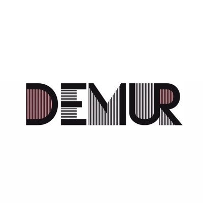 DemurMagazine