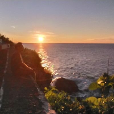 Alfath06728067's profile picture. Cara bersyukur yg paling sederhana adalah tidak mudah mengeluh