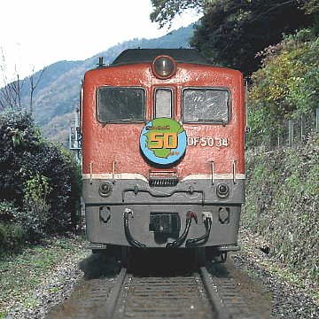 tentetu82's profile picture. (鉄)関係の閲覧用に開設したけど、作業メモになってる。ツイッター界の掟には疎いので粗相があればご勘弁を。車輌＆情景の技法が主な内容の所をフォローさせてもらっています。
旧天鉄局管内(主に紀勢・阪和）の車輌工作が中心です