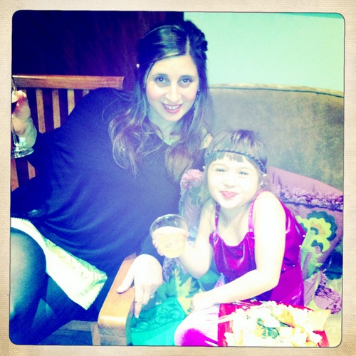 DigDaisy's profile picture. grew up in Woodstock, NY, attended Onteora, Sarah Lawrence, Otis, worked as a celebrity stylist and now owns a super hip boutique in Saugerties, NY called DIG!