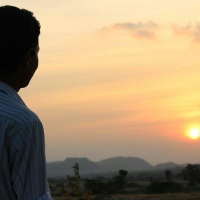 ziamaniyar's profile picture. 