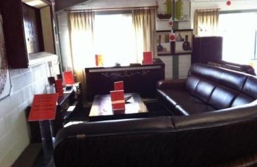 Irish Liquidators selling contents TOM DEMPSEY INTERIORS, Galway. NO RESERVE Auction! Viewing: 10am-6pm, 20-22.04.11; Auction: 23-25.04.11. Tel/email Ross asap!