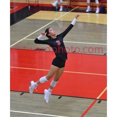 CHS '21 BVU VB '25 Committed 💜🐻
Iowa Rockets 🏐