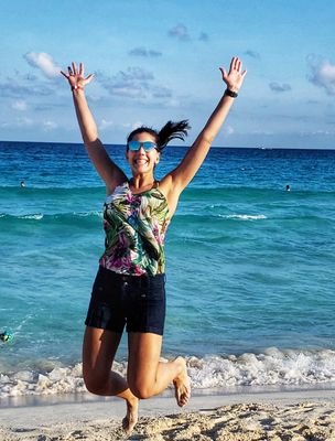 Vivi_Alonso_Boj's profile picture. Bancaria, yogui, nadadora. Trota mundos 💫Agradecida con la vida💫