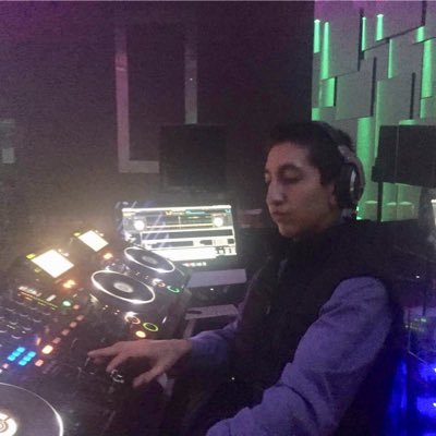 Mexa Dj club playing everything from EDM/Dance/Hip-Hop/R&B/Latin/Pop & Top100.