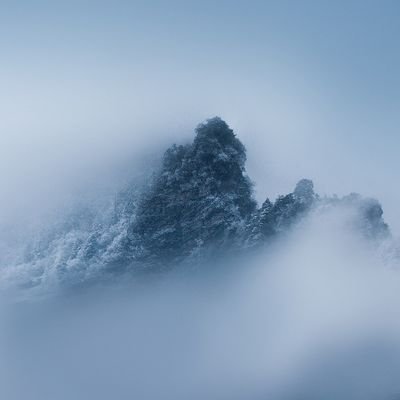 UKRXlS4PKkE7LJk's profile picture. 