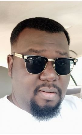 GeorgeP15748936's profile picture. Gentle and Calculative