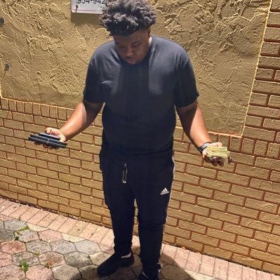 k_sizzlex27's profile picture. Music