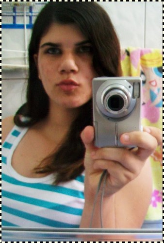 E eu me perdi,tentando te encontrar. ♫  - Viva cada dia como se fosse o último.Um dia você acerta. ;*