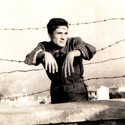 Kelesh40004216's profile picture. 