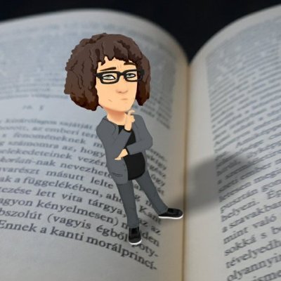 KompilatorM's profile picture. Szöveglátó és olvasó, ezekből új textust teremtő vagyok. Olyan szövegeké, amit eddig más nem fedezett fel, mert rejtve voltak a számukra.