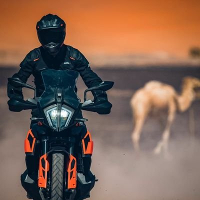 DSpykz's profile picture. ௭ல்லா உயிர்களும் இன்புற்று வாழ்௧ 🙏