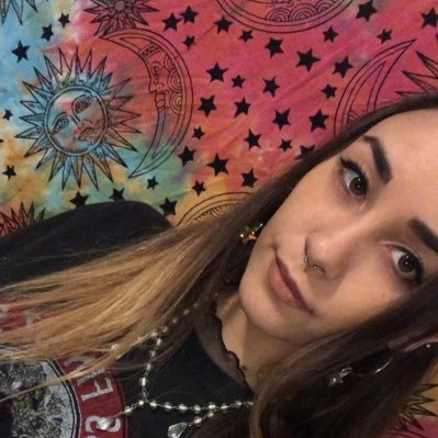 ✩ Insta-- @ericakline_