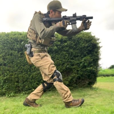 #静岡県西部 の #サバゲーマー 所持銃器: #VSR10, #Hicapa, #ARP556, #GC16 関連装備: #マイクロチェストリグ, #CO2化, #外部ソース 属性: #四児の父, #会社員, #MtG, #WR250X, #CX5, #ボルダリング, #MTB