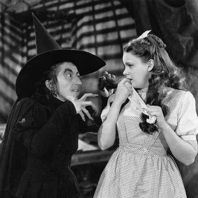 AmberTi20648567's profile picture. All I wanna do is drive my Mercedes! I got a feeling I'm not the only one!