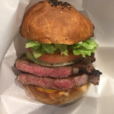 HyperNattoh's profile picture. 米国株@田中ゼミ生。アイコンはステーキバガー(ダブルバガーのイメージ) (2013までの自己紹介→)走って泳いで漕いでトライアスロン♪ B級グルメ食べ歩き、ワインエキスパート資格アリ。過去、アイアンマンジャパン、佐渡Ａ、宮古島、富士五湖ウルトラ、UTMF完走｡