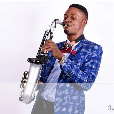 OKhennysax's profile picture. 