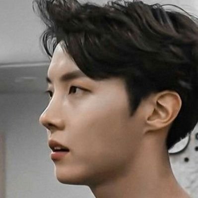 ๏น ๐๐ ) ๋ฐฉํ์๋
๋จ a man of a million talents and also be the sunshine in the group and everyone's hope. #โ์ ํธ์