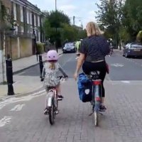 Tab (@mum_on_bike) 's Twitter Profile Photo Tab (@mum_on_bike) 's Twitter Profile Photo