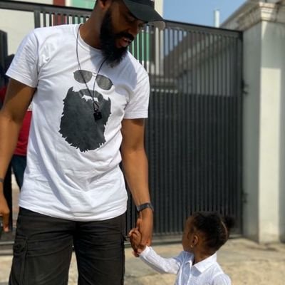 enigma106's profile picture. Proud Arsenal fan with a good sense of humor. Podcaster for @AllAbtArsenal. Lead writer for @goonerdaily . Columnist for @GunnersTown. Avid gamer.