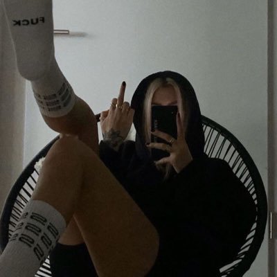 zawodnosc's profile picture. naprawdę jestem czasami śmieszna :p