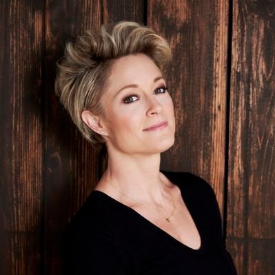 HopperRavin's profile picture. ((RP/Parody/18+))My husband is @MischiefGrim. My lesbian lover is @MetamorphWitch. My daughter is @OfLionsNSerpent